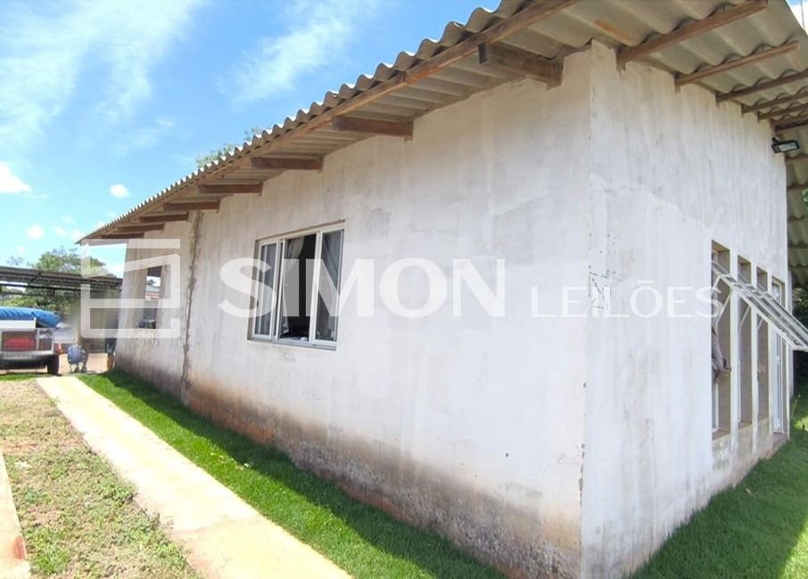 IMÓVEL URBANO: LOTE nº 158-D, Subdivisão do Lote 158 Remanescente da Gleba nº 01 do Imóvel Nova Perseverança, localizado neste Município e Comarca de Marmeleiro, Estado do Paraná, com a área de 450,00, localizado em Marmeleiro - PR, bairro Três Pinheiros
