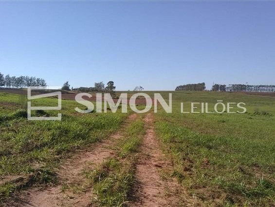 Nova Esperança/PR: Lote de terras sob nº 11/12/13-A-10 (subdivisão do lote nº 11/12/13-A- Remanescente), com área de 30.548,00m² (3.0548 hectares) da Gleba Patrimônio Capelinha, situado no município e, localizado em Nova Esperança - PR