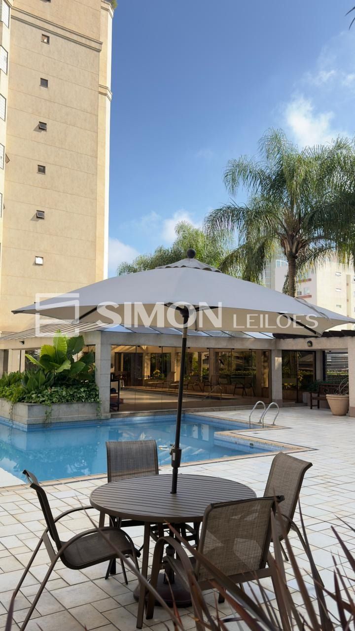 Apartamento nº. 401, Tipo I, do 5º pavimento ou 4º andar/Tipo, do EDIFÍCIO CAMBRIDGE, Bloco 04, integrante do Covent Garden Residence, situado na Alameda Dom Pedro II, nº. 571 em Curitiba/PR,, localizado em Curitiba - PR