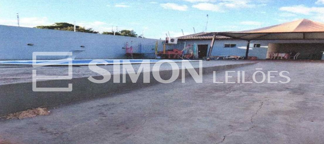 Atalaia/PR: Imóvel com área destinada para festas de lazer, piscina em fibra com motor integrado, sistema de aquecimento solar de água, construção em alvenaria com aprox. 40,50m², composto por um quar, localizado em Atalaia - PR, bairro Jardim Guanabara