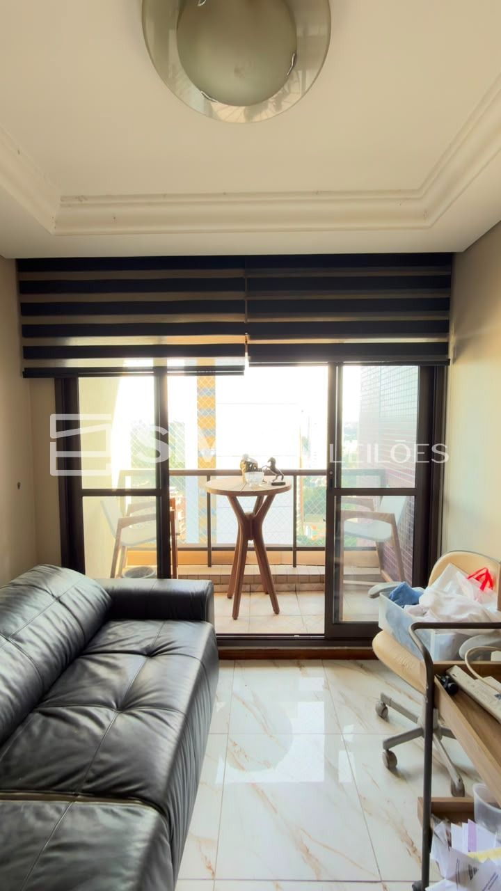 Apartamento nº 1.601 (um mil, seiscentos e um), Tipo “A”, localizado no Décimo Sétimo (17º) Pavimento ou Décimo Sexto (16º) Andar, do EDIFÍCIO ECOVILLE HILLS, situado à Rua Monsenhor Ivo Zanlorenzi, n, localizado em Curitiba - PR