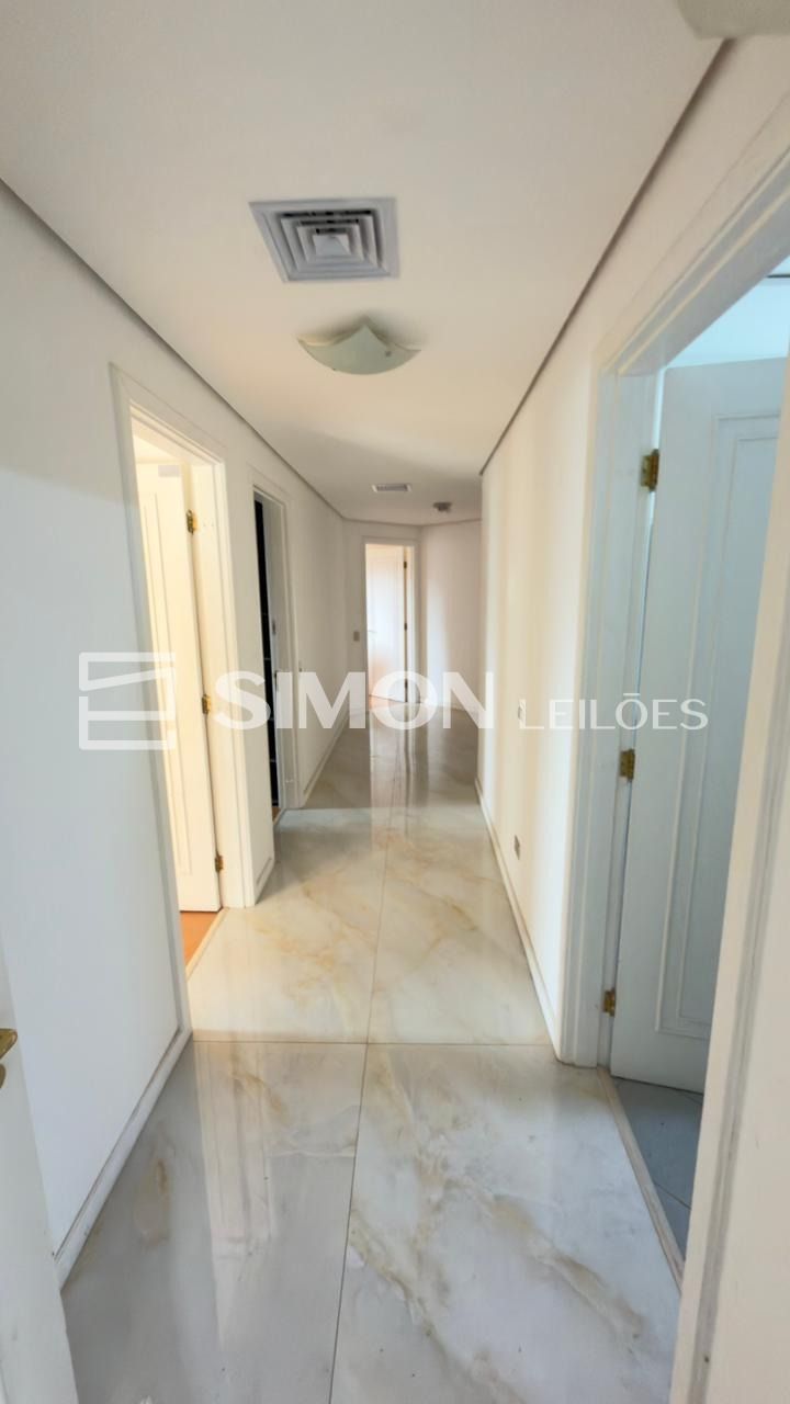 Apartamento nº. 401, Tipo I, do 5º pavimento ou 4º andar/Tipo, do EDIFÍCIO CAMBRIDGE, Bloco 04, integrante do Covent Garden Residence, situado na Alameda Dom Pedro II, nº. 571 em Curitiba/PR,, localizado em Curitiba - PR